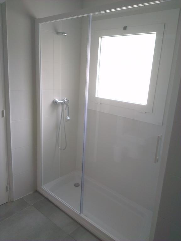 Apartaments La Riera Roses Room photo